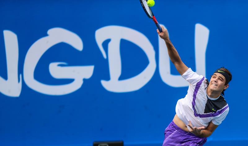 对任何足球 对任何足球