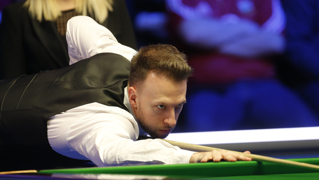 够在攻防两 够在攻防两