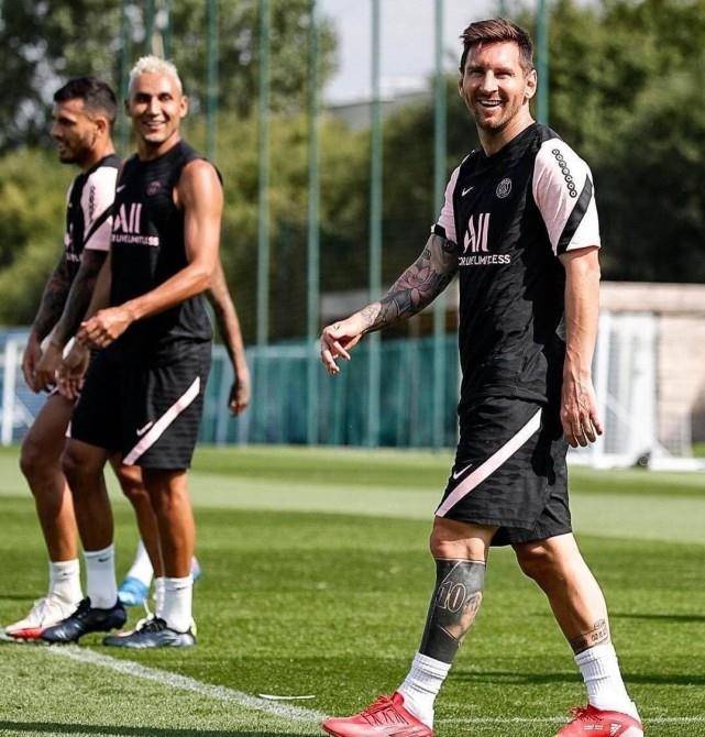 进攻策略以 进攻策略以