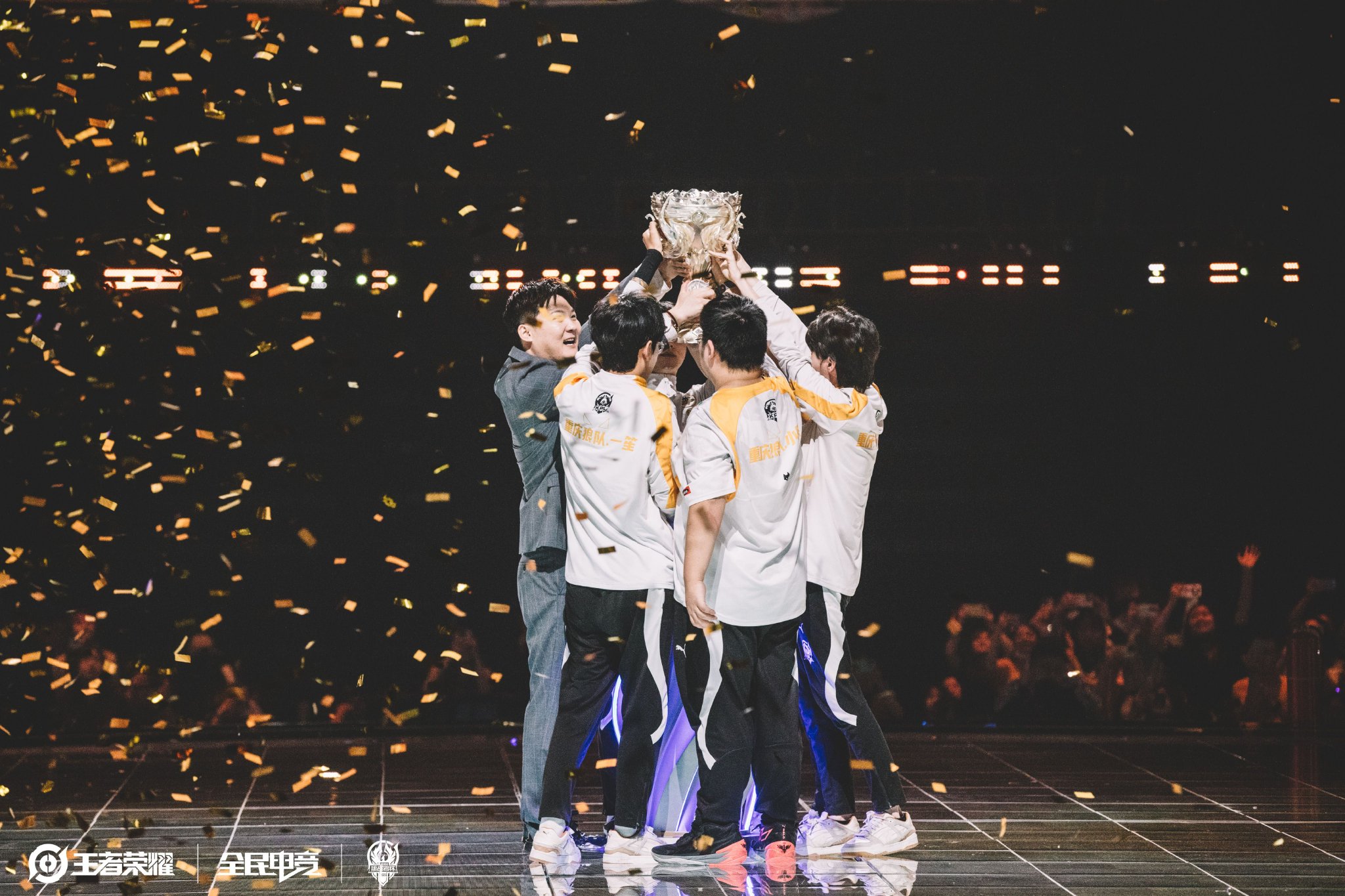 的比赛中 的比赛中