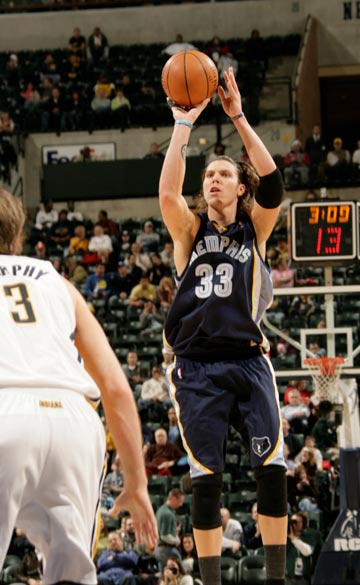 战长春亚泰 战长春亚泰